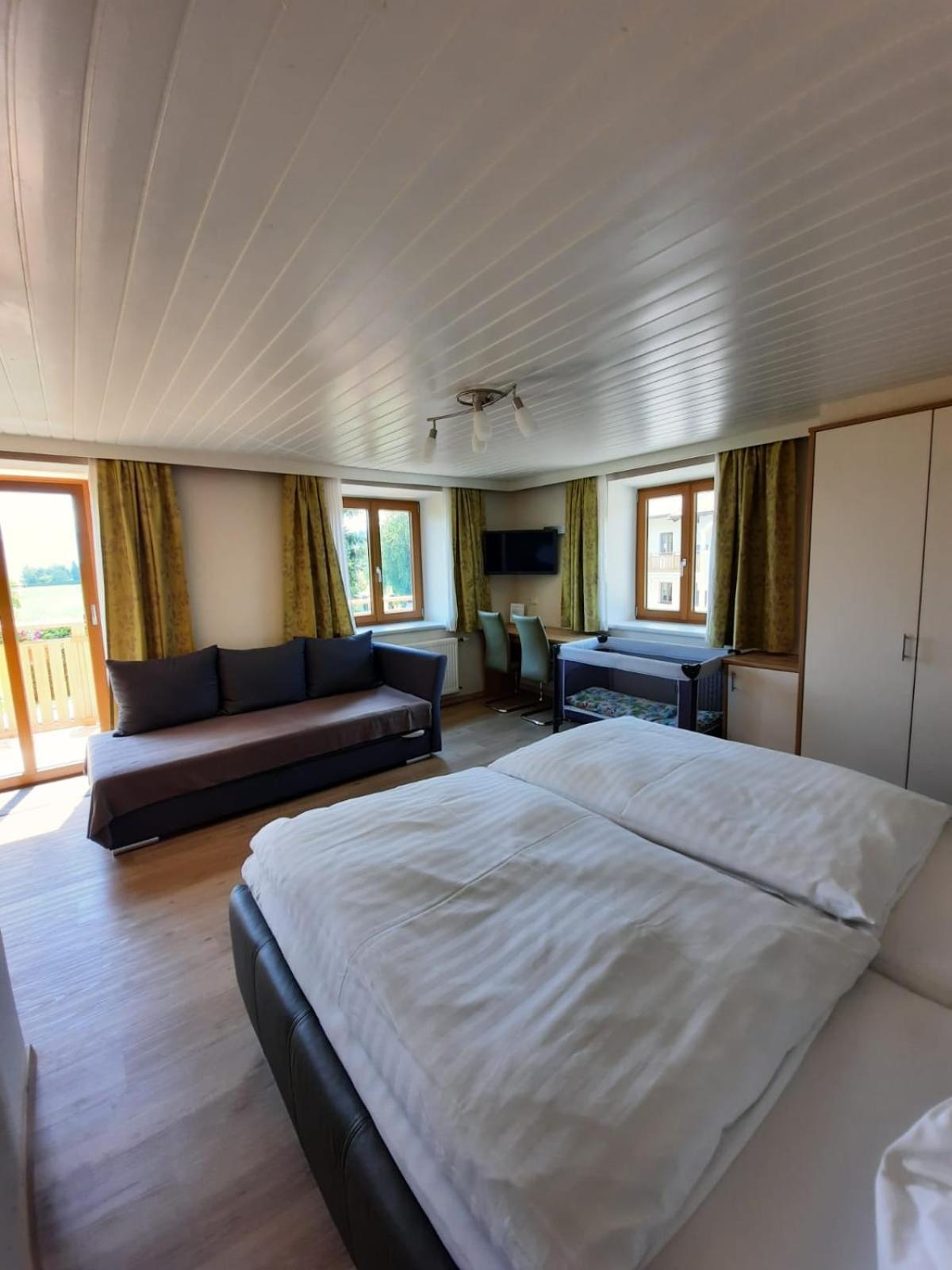 Pension Kreuzinger, 5310 Tiefgraben Extérieur photo