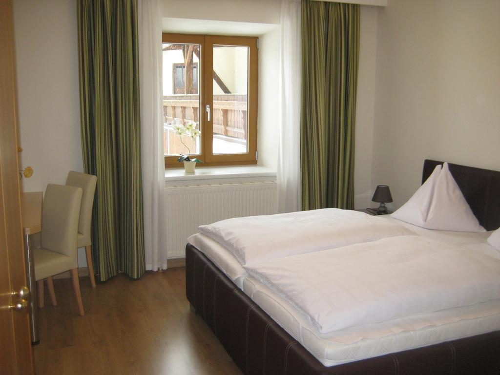 Pension Kreuzinger, 5310 Tiefgraben Extérieur photo