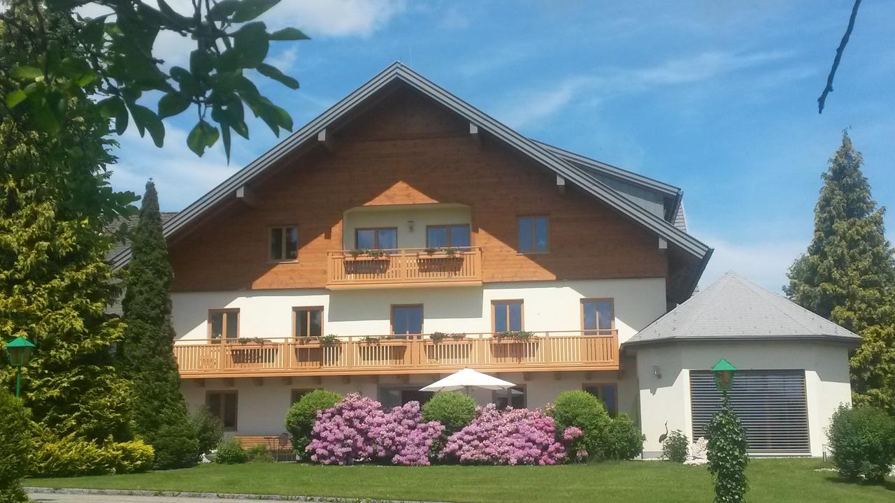 Pension Kreuzinger, 5310 Tiefgraben Extérieur photo